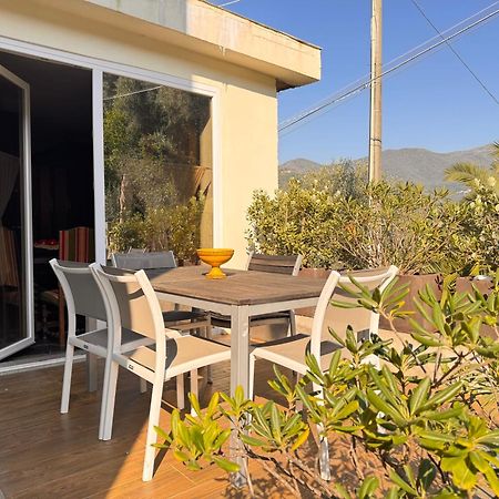 Вилла Casa Bisou Italia Wifi Et Parking Free Privato Diano San Pietro Экстерьер фото