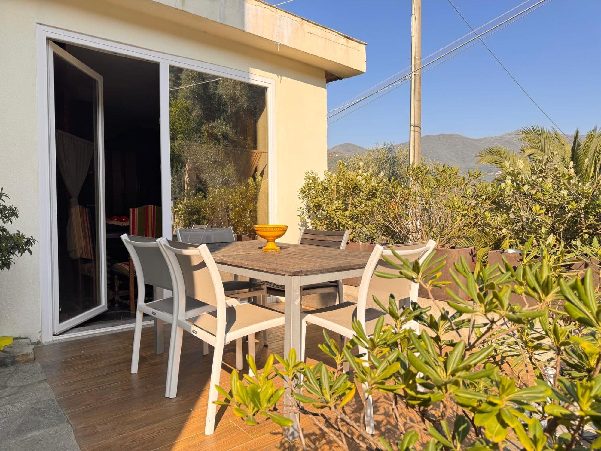 Вилла Casa Bisou Italia Wifi Et Parking Free Privato Diano San Pietro Экстерьер фото
