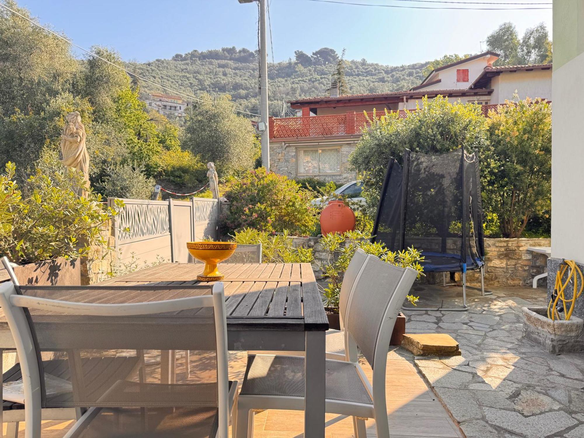 Вилла Casa Bisou Italia Wifi Et Parking Free Privato Diano San Pietro Экстерьер фото