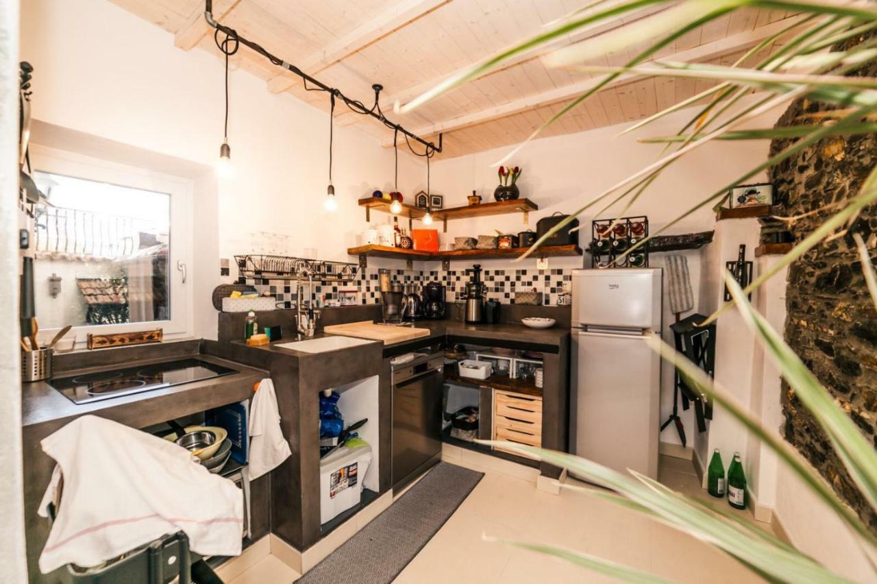 Вилла Casa Bisou Italia Wifi Et Parking Free Privato Diano San Pietro Экстерьер фото